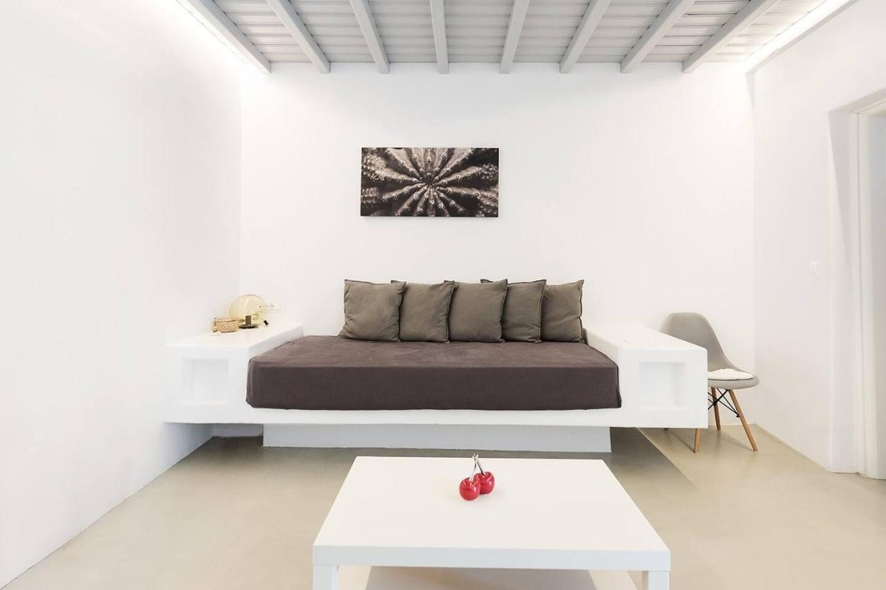 Brand New Mykonos Town Suites Екстериор снимка